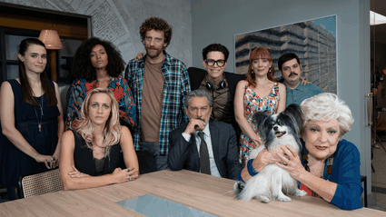 Call My Agent - Italia 2, recensione: piu italiana, nei pregi ma soprattutto nei difetti