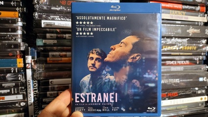 Estranei - Il film di Andrew Haigh in Blu-ray 2K