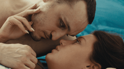 Passages, che sorpresa! Il film erotico dell'estate e molto di piu di una pellicola hot: la recensione