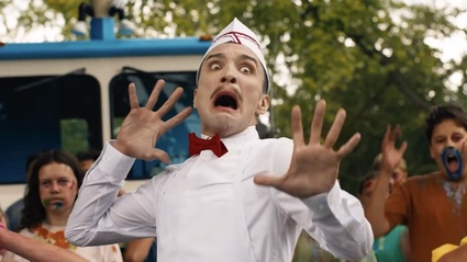 Ice Cream Man: trailer italiano integrale dell'horror di Eli Roth