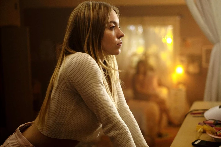 Sydney Sweeney è diventata una star, ma non dorme la notte: cosa significa, davvero, sfondare a Hollywood nel 2024