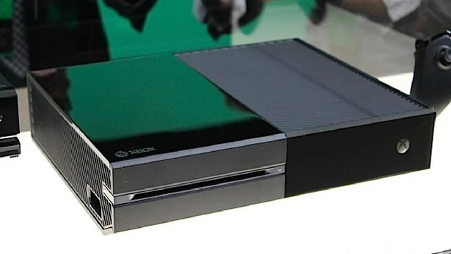 Un rumor parla di Xbox One senza Kinect a 399$