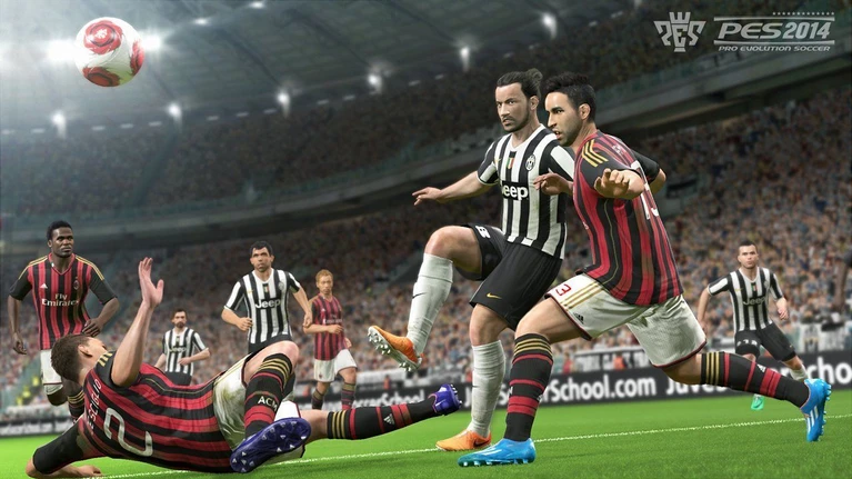 Disponibile il nuovo datapack di PES 2014