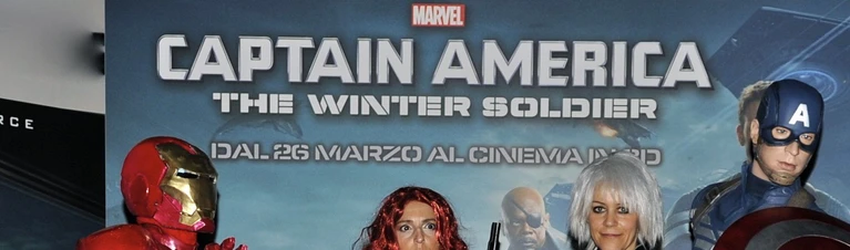 Fan e Supereroi alla premiere di Capitan America Il Soldato DInverno