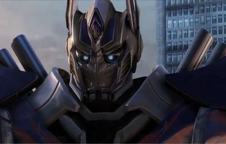 Optimus Prime ci parla di Transformers The Dark Spark