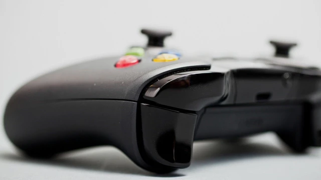 Rilasciati i driver per usare il pad Xbox One su PC