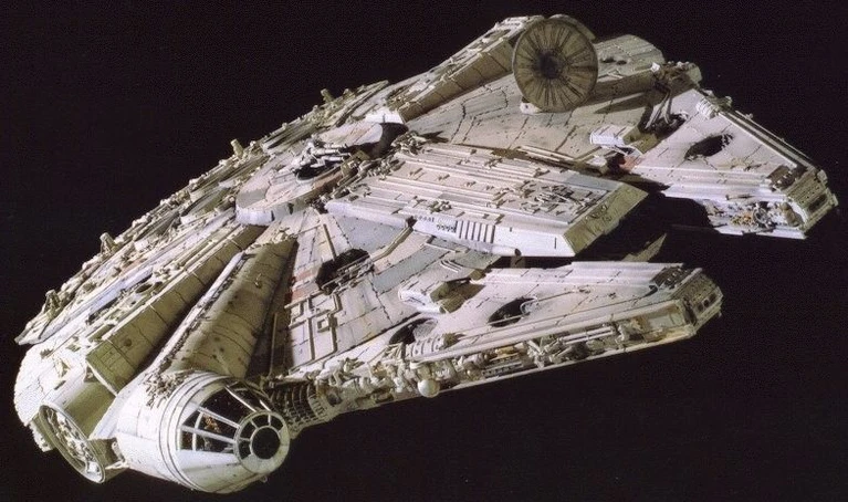 Scatti rubati dal Millennium Falcon di Star Wars Episodio VII