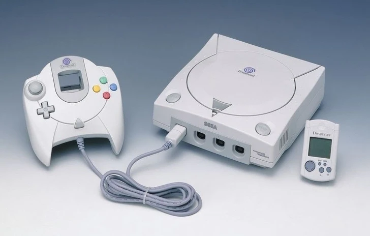 SEGA Dreamcast compie 15 anni