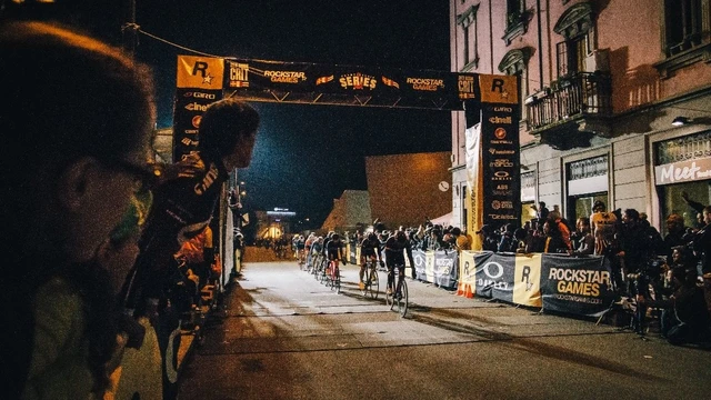 Red Hook Criterium 2013 sbarca a Milano