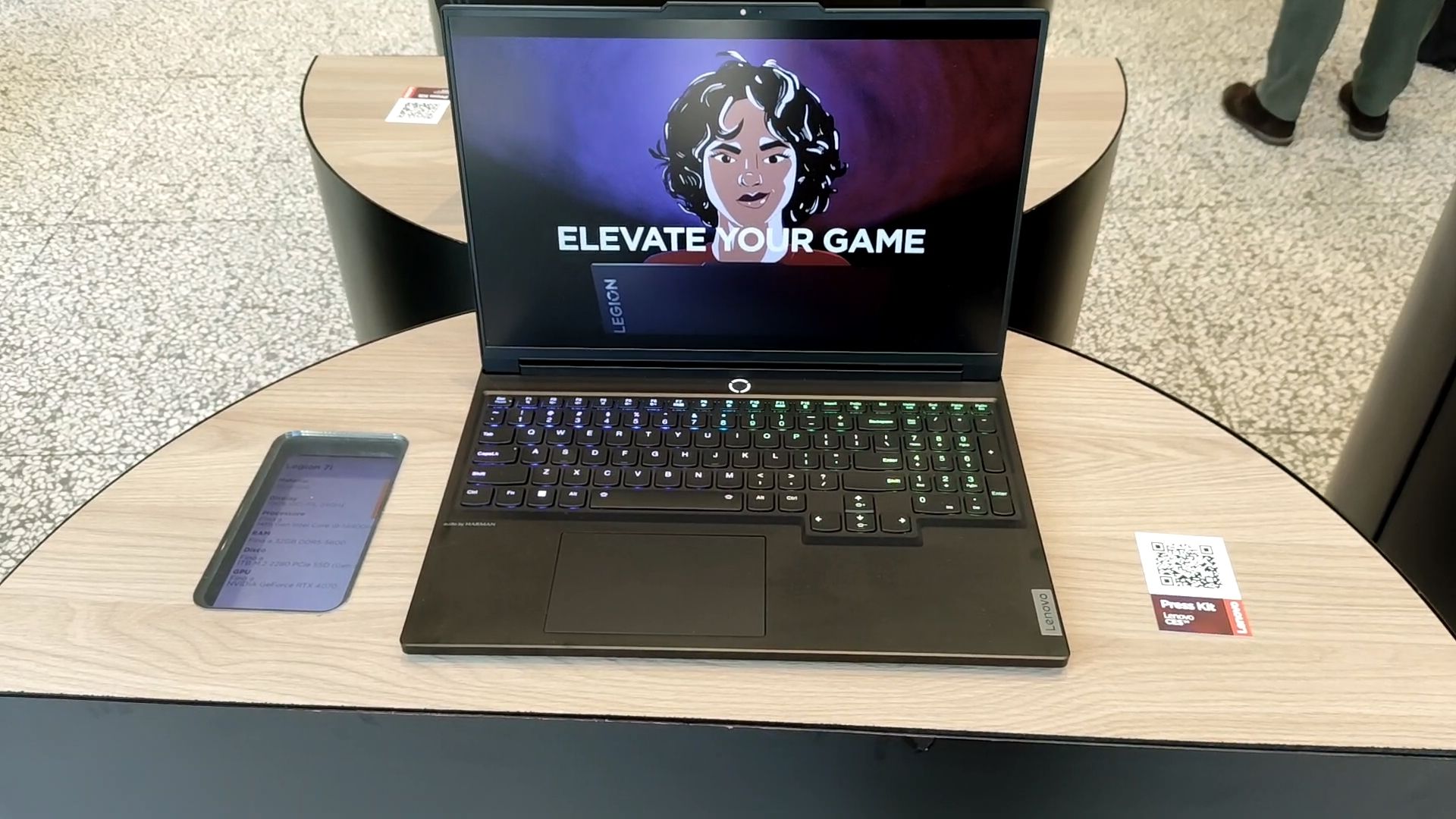 Riassunto: Lenovo annuncia innovazioni nei settori di gaming, software,  grafica e accessori per le festività