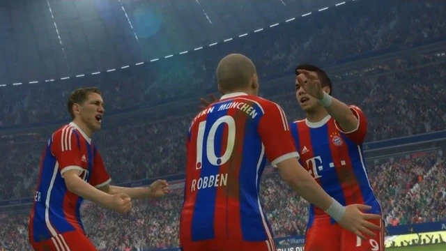 Trailer di lancio e tutte le licenze di PES 2015