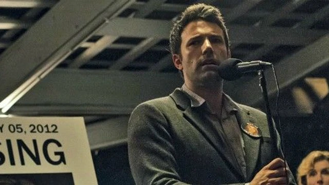 Teaser e due spot TV italiani per L'Amore Bugiardo con Ben Affleck