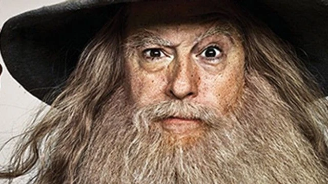 Stephen Colbert si traveste da... Bilbo, Legolas e Gandalf!