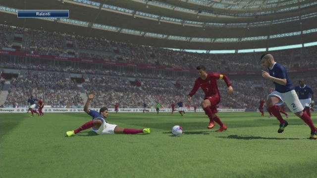 Il Pacchetto Dati 2 di PES 2015 ha una data