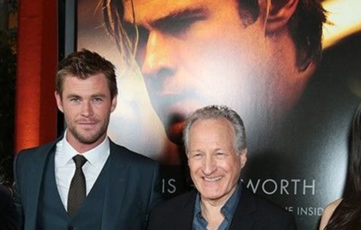 Tante foto dalla première di Blackhat con Chris Hemsworth