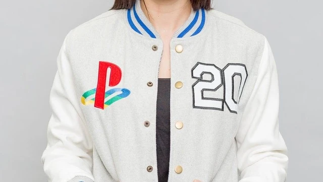 Abbigliamento ufficiale per il ventannale di PlayStation