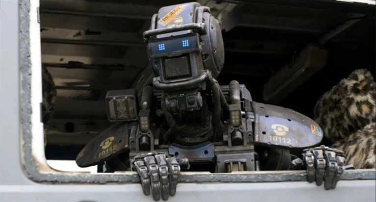 Il film Chappie arriverà in Italia con il titolo Humandroid