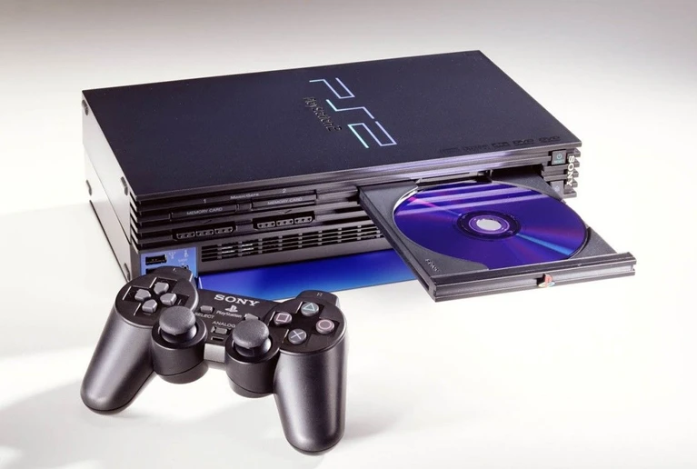 PlayStation 2 compie 15 anni