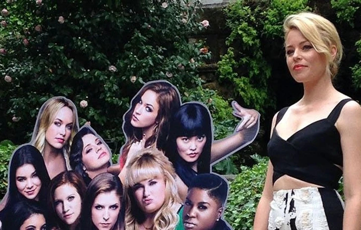 Due clip e character poster per Pitch Perfect 2 Elizabeth Banks fotografata a Roma