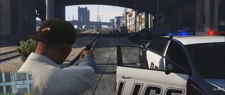 Un mod di GTA V aggiunge il rampino