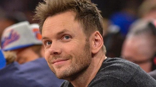 Da Community al nuovo X-Files, Joel McHale entra nel casto del revival