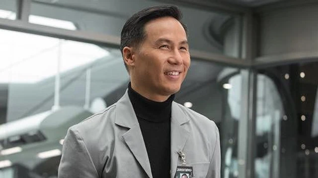 Intervista al Dr. Wu e clip in italiano per Jurassic World