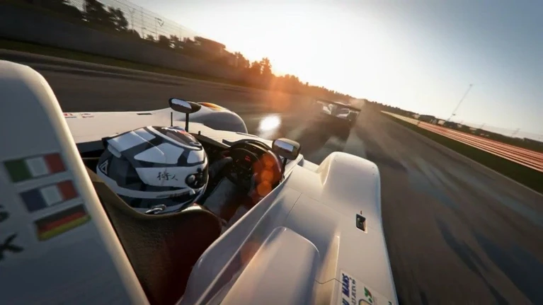 Annunciati Project CARS on demand e il Racing Icons Car Pack