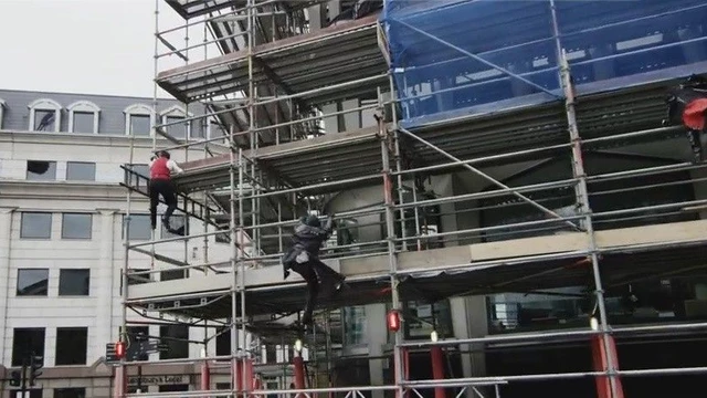 Anche Assassin's Creed Syndicate in real-action Parkour