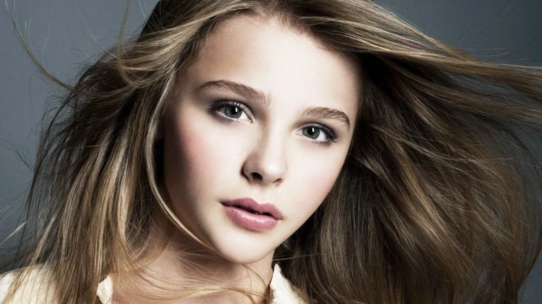 Chloe Moretz confermata nel cast di Cattivi Vicini 2