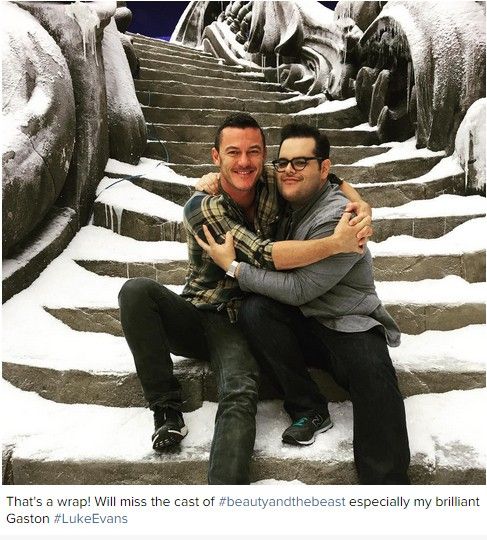 Josh Gad dice addio a Luke Evans dal set de La Bella e la Bestia