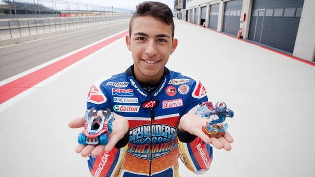 Skylanders SuperChargers corre insieme al  pilota Enea Bastianini