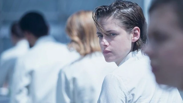 Immagini e clip per Equals con Kristen Stewart e Nicholas Hoult