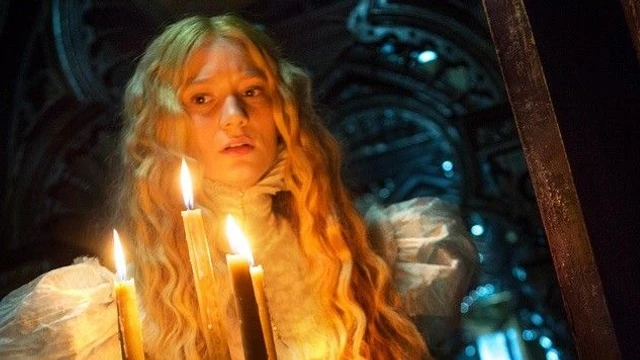 Nuove clip ed immagini per Crimson Peak