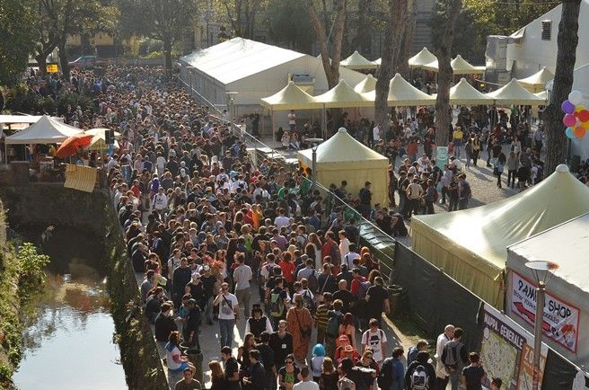 220mila biglietti per un totale di oltre 400mila persone per il Lucca Comics  Games 2015