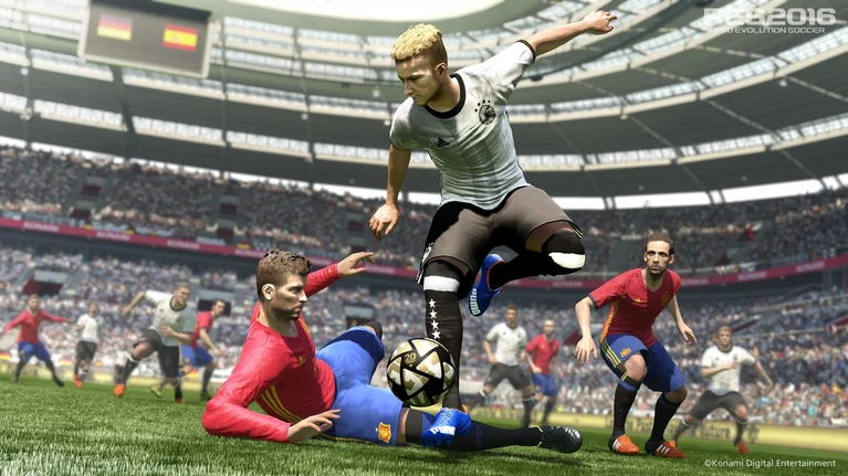 PES 2016 nuovi dettagli sul data pack 2