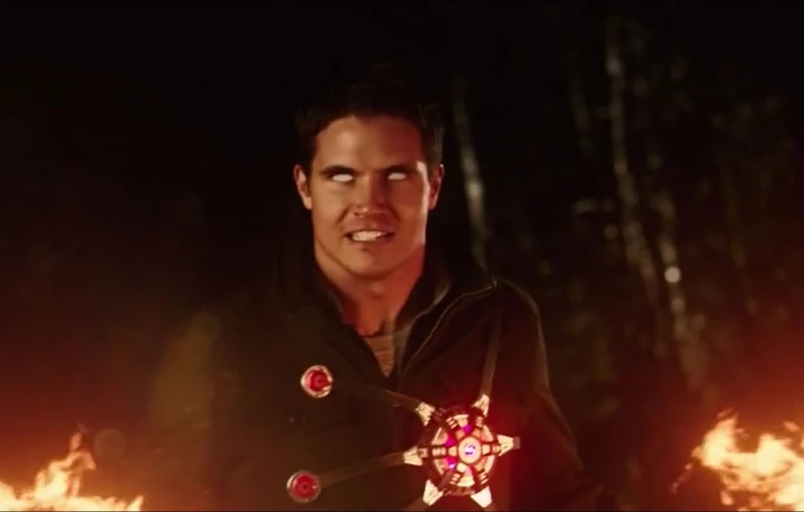 Robbie Amell comparirà nuovamente come Ronnie Raymond nella serie tv The Flash