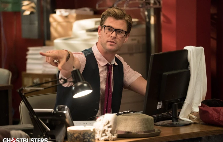 Nuove immagini per il team Ghostbusters Chris Hemsworth in bella vista