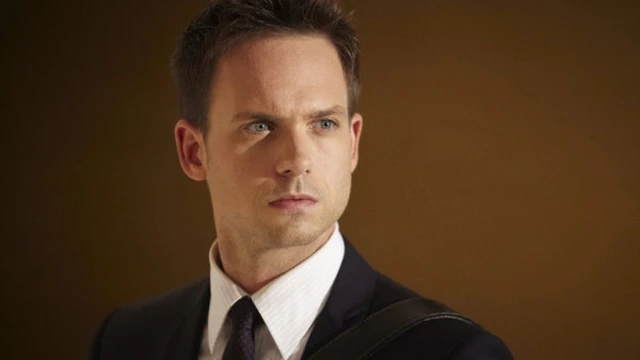 Patrick J. Adams sarà un supereroe in DC's Legends of Tomorrow!