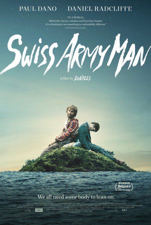 Un cadavere con problemi di flatulenza è il tuo unico amico Ecco il trailer di Swiss Army Man con Daniel Radcliffe