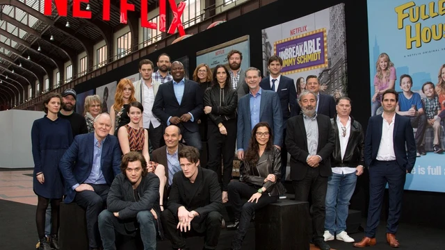 Netflix a Parigi con le star delle serie e dei film originali! Ecco le foto dell'evento