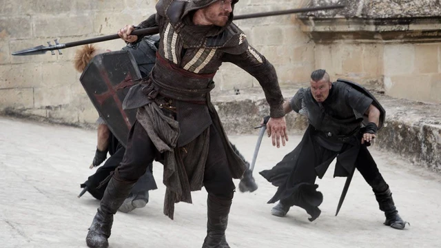 Due nuovi scatti per l'Assassin's Creed di Fassbender