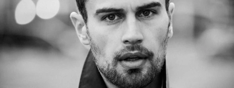 E Theo James il nuovo 007