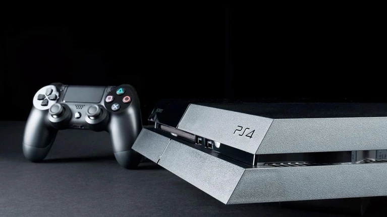 Arriva la PS4 Slim