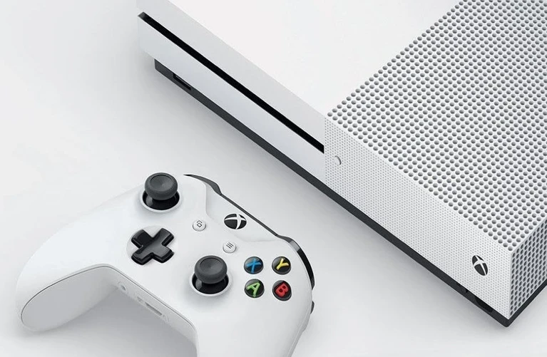 Una data per i modelli 500Gb ed 1TB di Xbox One S