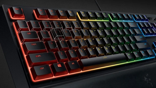 Da Razer una tastiera ibrida tra meccanica e a membrana