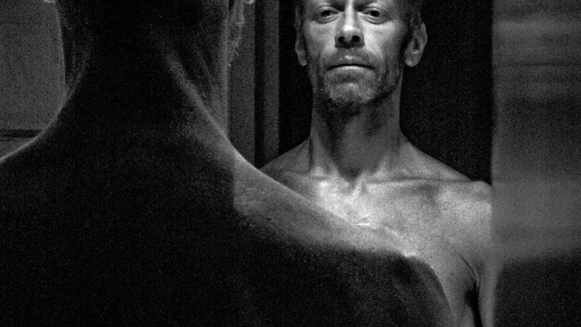 ROCCO è il docufilm che racconta la vita di Rocco Siffredi: ecco trailer e poster ufficiali