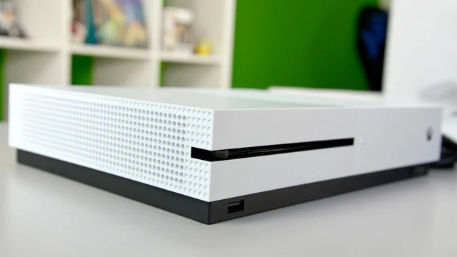 Microsoft: Xbox ha venduto ''Forte'' nel Black Friday