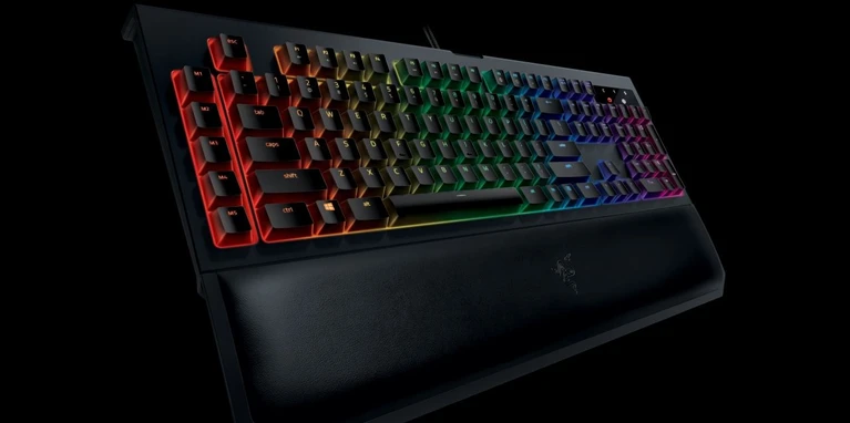 Razer aggiorna la tastiera meccanica gaming BlackWidow