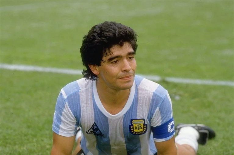 Maradona vs Konami he wins fatality