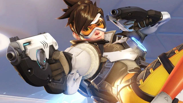 Overwatch: Game of the Year Edition presto nei negozi